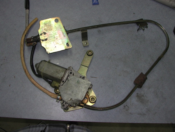 Rear regulator